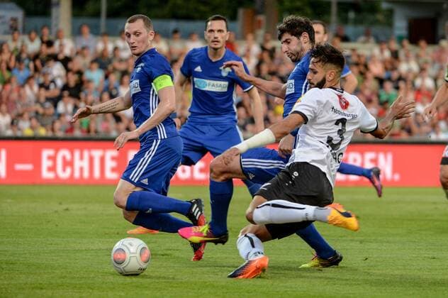 SOCCER - UEFA EL quali, Altach vs Chikhura ALTACH,AUSTRIA,06.JUL.17 - SOCCER - UEFA Europa League qualification, SCR Altach vs FC Chikhura Sachkhere. Image shows Shota Kashia, Tornike Gorgiashvili (Chikhura) and Lucas Galvao da Costa Souza (Altach). GEPAxpictures xOliverxLerch