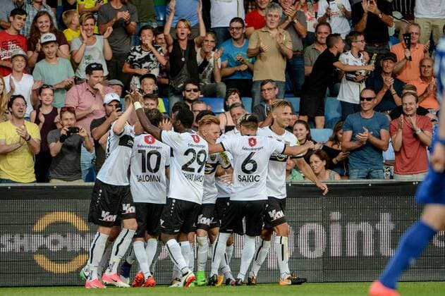 SOCCER - UEFA EL quali, Altach vs Chikhura ALTACH,AUSTRIA,06.JUL.17 - SOCCER - UEFA Europa League qualification, SCR Altach vs FC Chikhura Sachkhere. Image shows the rejoicing of Altach. GEPAxpictures xOliverxLerch