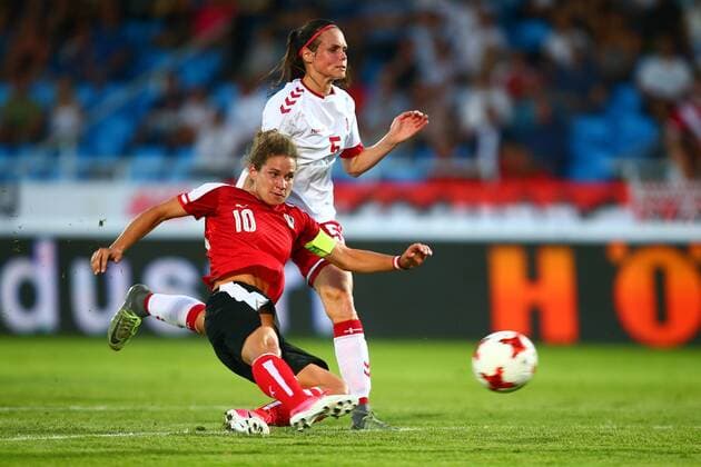 SOCCER - AUT vs DEN, test match WIENER NEUSTADT,AUSTRIA,06.JUL.17 - WOMEN SOCCER - OEFB, Oesterreichischer Fussball-Bund, Austria vs Denmark, test match. Image shows Simone Boye Sorensen (DEN) and Nina Burger (AUT). GEPAxpictures xCh.xKelemen