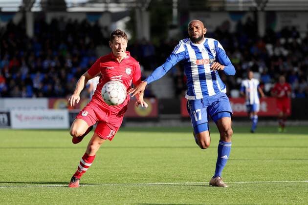 Ousman Jallow of HJK Helsinki and Sean Smith (left) of Nomads FC during Europa League round 1 qualifying match HJK vs Connah s Quay Nomads FC at Telia 5G Stadium in Helsinki Finland on 6th July 2017. Matti Raivio All Over Press  MR016949