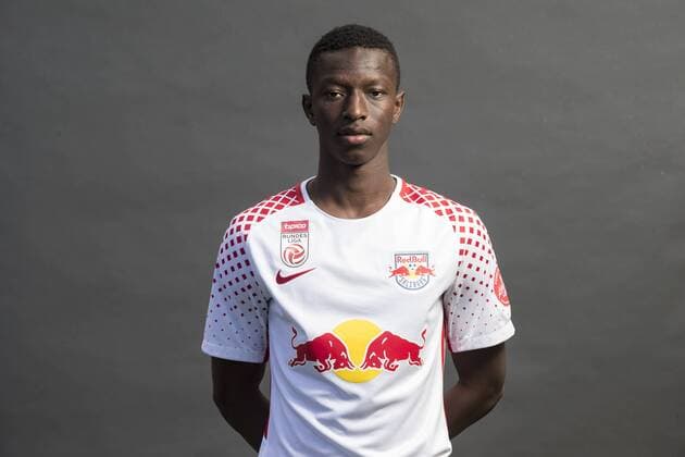SOCCER - BL, RBS, team photoshooting SALZBURG,AUSTRIA,05.JUL.17 - SOCCER - tipico Bundesliga, Red Bull Salzburg, team photo shooting. Image shows Amadou Haidara (RBS). GEPAxpictures xFelixxRoittner
