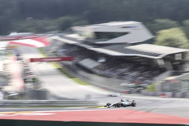FORMULA 1 - GP of Austria 2017 SPIELBERG,AUSTRIA,07.JUL.17 - MOTORSPORTS, FORMULA 1 - Grand Prix of Austria, Red Bull Ring, free practice. Image shows Lewis Hamilton (GBR Mercedes). GEPAxpictures xFelixxRoittner