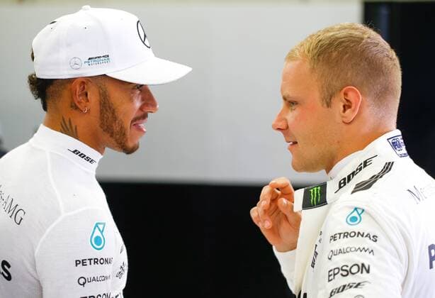 Motorsports: FIA Formula One World Championship WM Weltmeisterschaft 2017, Grand Prix of Austria, 44 Lewis Hamilton (GBR, Mercedes AMG Petronas F1 Team), 77 Valtteri Bottas (FIN, Mercedes AMG Petronas F1 Team), Spielberg Austria xHOCHxZWEIx