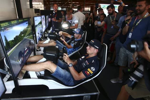 FORMULA 1 - GP of Austria 2017 SPIELBERG,AUSTRIA,07.JUL.17 - MOTORSPORTS, FORMULA 1 - Grand Prix of Austria, Red Bull Ring, free practice. Image shows Max Verstappen (NED Red Bull Racing) and Red Bull eGamer hakkiJunior Erik Lestach. GEPAxpictures xFelixxRoittner