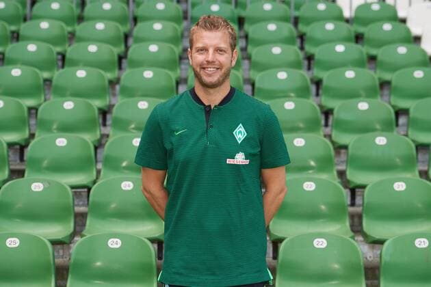 Werder Bremen U23 offizieller Mannschaftstermin 2017 Fußball, GER, 3.Liga, Porträttermin 2017 2018, Florian Kohfeldt (Trainer SV Werder Bremen II) nordphotox xKokenge