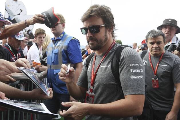 FORMULA 1 - GP of Austria 2017 SPIELBERG,AUSTRIA,08.JUL.17 - MOTORSPORTS, FORMULA 1 - Grand Prix of Austria, Red Bull Ring, Styrian Green Carpet. Image shows Fernando Alonso (ESP McLaren Honda). GEPAxpictures xFelixxRoittner