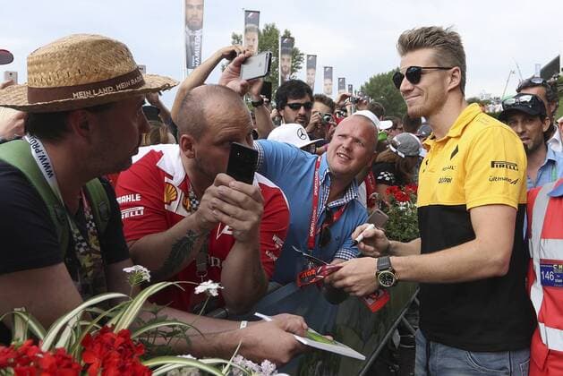 FORMULA 1 - GP of Austria 2017 SPIELBERG,AUSTRIA,08.JUL.17 - MOTORSPORTS, FORMULA 1 - Grand Prix of Austria, Red Bull Ring, Styrian Green Carpet. Image shows Nico Huelkenberg (GER Renault). GEPAxpictures xFelixxRoittner