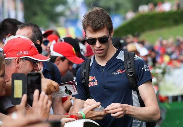 FORMULA 1 - GP of Austria 2017 SPIELBERG,AUSTRIA,08.JUL.17 - MOTORSPORTS, FORMULA 1 - Grand Prix of Austria, Red Bull Ring, Styrian Green Carpet. Image shows Daniil Kvyat (RUS Scuderia Toro Rosso). GEPAxpictures xChristianxWalgram