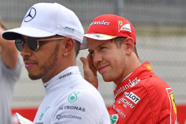 v,re;Sebastian VETTEL,GER (Scuderia Ferrari),Lewis HAMILTON (GBR,Mercedes AMG Petronas Motorsport) nach dem Qualifying. Qualifying,Formel 1:GP von Oesterreich, Red Bull Ring Zeltweg,Spielberg,Saison 2017,am 08.07.2017.