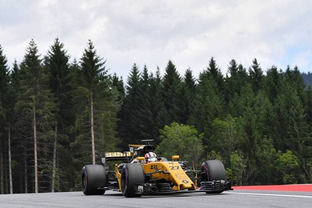 Nico HUELKENBERG,HÜLKENBERG (GER,Renault F1 Team), Aktion in seinem Rennwagen, 3.Training, Formel 1:GP von Oesterreich, Red Bull Ring Zeltweg,Spielberg,Saison 2017,am 08.07.2017.
