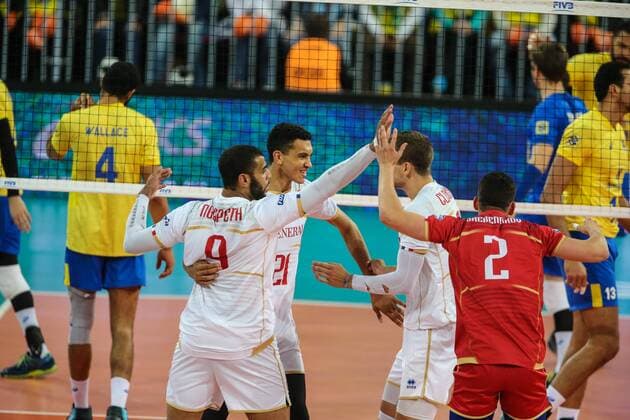 Joie France players of the France team VOLLEY BALL : Bresil vs France - Finale - FIVB Ligue Mondiale - Curitiba - 08 07 2017 GeraldoBubniak Panoramic 