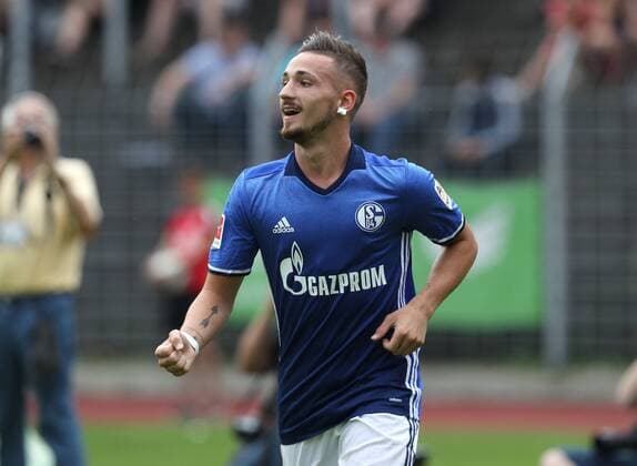 08.07.2017, Fussball GER, 1. Bundesliga Saison 2017 2018, Testspiel, SpVgg Erkenschwick - FC Schalke 04 1-9, Jubel Donis Avdijaj (Schalke 04)