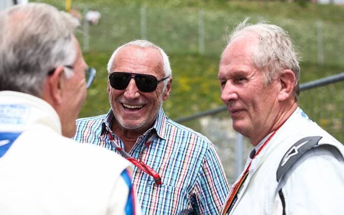 FORMULA 1 - GP of Austria 2017 SPIELBERG,AUSTRIA,09.JUL.17 - MOTORSPORTS, FORMULA 1 - Grand Prix of Austria, Red Bull Ring, legends parade. Image shows Dietrich Mateschitz (Red Bull) and motorsport consultant Helmut Marko (Red Bull). GEPAxpictures xDanielxGoetzhaber
