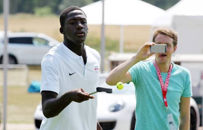 RB Leipzig Charity Golfturnier Machern b. Leipzig, 09.07.2017, Eagles Charity Golf Club e.V. , RB Leipzig Charity Golfturnier , Im Bild: Ibrahima Konate, RB Leipzig Fußballspieler. ,