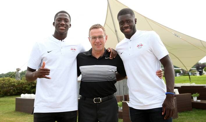RB Leipzig Charity Golfturnier Machern b. Leipzig, 09.07.2017, Eagles Charity Golf Club e.V. , RB Leipzig Charity Golfturnier , Im Bild, v.l.: Ibrahima Konate, Sportdirektor Ralf Rangnick und Dayot Upamecano (alle RB Leipzig). ,