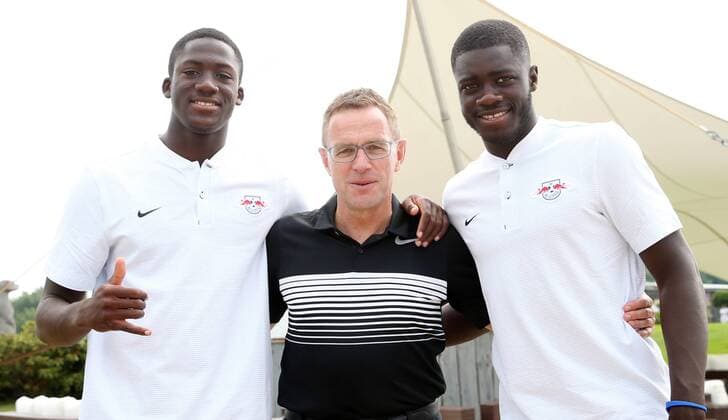 RB Leipzig Charity Golfturnier Machern b. Leipzig, 09.07.2017, Eagles Charity Golf Club e.V. , RB Leipzig Charity Golfturnier , Im Bild, v.l.: Ibrahima Konate, Sportdirektor Ralf Rangnick und Dayot Upamecano (alle RB Leipzig). ,