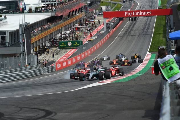 Start mit Startunfall, Grosser Preis von Oesterreich 2017, Motorsport, Formel 1, 09.07.2017, Spielberg Copyright: xEibner-Pressefotox EP_Jae