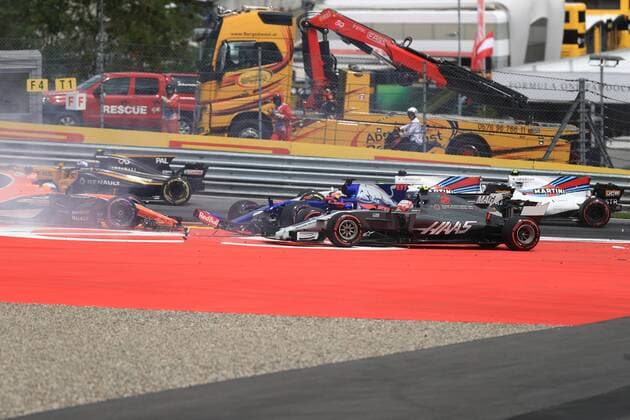 July 9th 2017, Red Bull Ring, Spielberg, Austria; Formula One Grand Prix. Race Start. Fernando Alonso - McLaren Honda MCL32 into corner one as his race ended with contact with Daniil Kvyat xOctanex  ActionPlus11899465