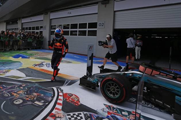 July 9th 2017, Red Bull Ring, Spielberg, Austria; Formula One Grand Prix, Race Day; Daniel Ricciardo - Red Bull Racing RB13 arrives in parc ferme in 3rd place xOctanex  ActionPlus11899520
