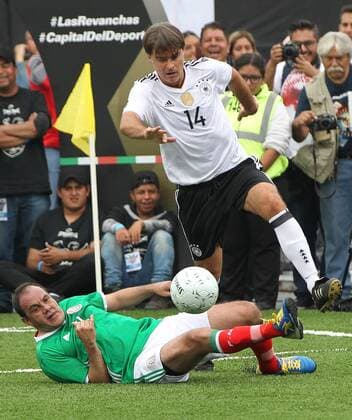 Mexico s Cuauhtemoc Blanco (down) vies for the ball with Germany s Thomas Berthold during a friendly match to commemorate the 31st anniversary of their 1986 Wolrd Cup match at the Main Square of Mexico City, Mexico, 09 July 2017. The Revenges is a game that gathers the legends from both national soccer teams who played at the 1986 and 1998 World Cups. REVENGE OF THE MEXICAN AND GERMAN TEAMS OF THE 1986 AND 1998 WORLD CUPS !ACHTUNG: NUR REDAKTIONELLE NUTZUNG!  Copyright: xMarioxGuzmánx CMX006 20170709-636352380442804910