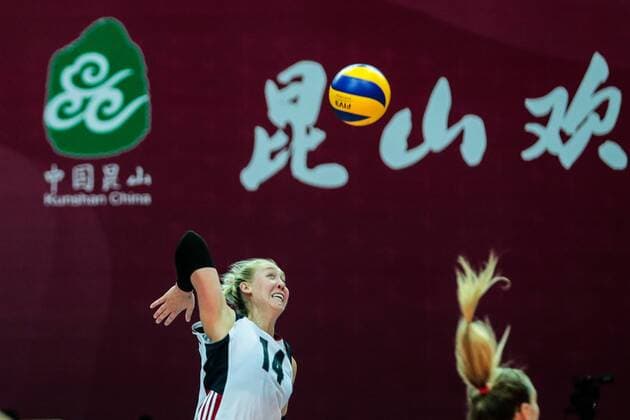Michelle Bartsch-Hackley of the United States spikes against China during the Pool B1-Group 1 match of the FIVB World Grand Prix 2017 in Kunshan city, east China s Jiangsu province, 9 July 2017. USA defeated China 3-0 after the Pool B1-Group 1 match of the FIVB World Grand Prix 2017 in Kunshan city, east China s Jiangsu province, 9 July 2017. China beats Russia 3-2 at 2017 FIVB World Grand Prix  20170710_75817