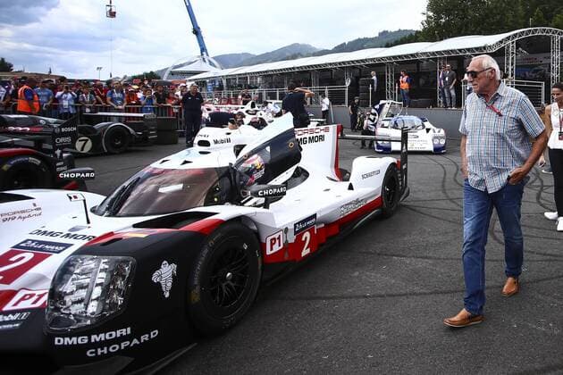 FORMULA 1 - GP of Austria 2017 SPIELBERG,AUSTRIA,09.JUL.17 - MOTORSPORTS, FORMULA 1 - Grand Prix of Austria, Red Bull Ring, legends parade. Image shows Dietrich Mateschitz (Red Bull). GEPAxpictures xFelixxRoittner