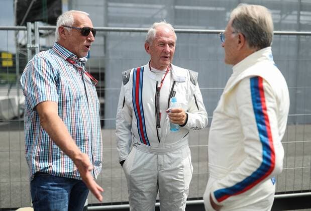 FORMULA 1 - GP of Austria 2017 SPIELBERG,AUSTRIA,09.JUL.17 - MOTORSPORTS, FORMULA 1 - Grand Prix of Austria, Red Bull Ring, legends parade. Image shows Dietrich Mateschitz (Red Bull), motorsport consultant Helmut Marko (Red Bull) and Dieter Quester. GEPAxpictures xDanielxGoetzhaber