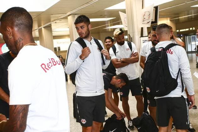 SOCCER - CL, qualification, Hibernians vs RBS SALZBURG,AUSTRIA,10.JUL.17 - SOCCER - UEFA Champions League, qualification, FC Hibernians vs Red Bull Salzburg, departure from Salzburg airport. Image shows Duje Caleta-Car (RBS). GEPAxpictures xFelixxRoittner