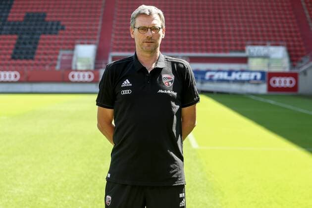 2. Bundesliga - Fußball - Fototermin - FC Ingolstadt 04 - Portraits - Shooting - Saison 2017 2018 - Co-Trainer Michael Henke (FCI) 2. BL - FC Ingolstadt 04 Saison 2017 2018 Portraits - Shooting Fototermin
