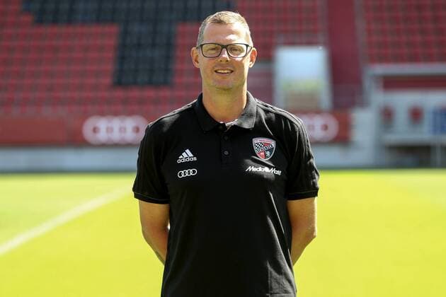 2. Bundesliga - Fußball - Fototermin - FC Ingolstadt 04 - Portraits - Shooting - Saison 2017 2018 - Zeugwart Michael Klattenbacher 2. BL - FC Ingolstadt 04 Saison 2017 2018 Portraits - Shooting Fototermin