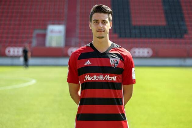 2. Bundesliga - Fußball - Fototermin - FC Ingolstadt 04 - Portraits - Shooting - Saison 2017 2018 - Gianluca Rizzo (36, FCI) 2. BL - FC Ingolstadt 04 Saison 2017 2018 Portraits - Shooting Fototermin