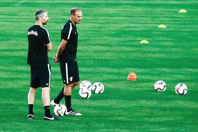 SOCCER - CL, qualification, Hibernians vs RBS PAOLA,MALTA,10.JUL.17 - SOCCER - UEFA Champions League, qualification, FC Hibernians vs Red Bull Salzburg, preview, final training RBS. Image shows head coach Marco Rose and assistant coach Alexander Zickler (RBS). GEPAxpictures xFelixxRoittner