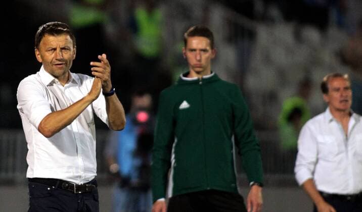 11.07.2017 Belgrade(Serbia) FK Partizan-FK Buducnost Podgorica Champions League qualifiactions 2nd leg men s football Miroslav Djukic (L) FK Partizan coach : 