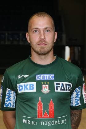 Robert Weber (SC Magdeburg) - Handball Bundesliga Saison 2017-2018 Offizeller Fototermin SC Magdeburg in der GETEC Arena in Magdeburg - Einzelbild,Portrait,Deutschland, Handball, Mann, Maenner,12.07.2017