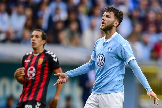 Fußball, CL Quali, Malmö FF - Vardar Skopje 170712 Malmö FFs Erdal Rakip deppar efter missad malchans under fotbollsmatchen i kvalet till Champions League mellan Malmö FF och Vardar den 12 juli 2017 i Malmö.  Copyright: PETTERxARVIDSON BB170712PA027