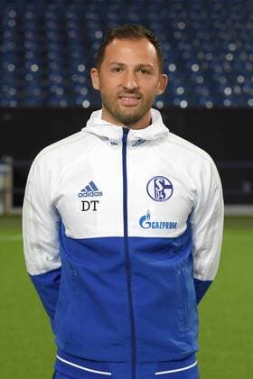 Fußball, GER, 1.BL, Porträttermin 2017 2018, FC Schalke 04, Trainer Domenico Tedesco (FC Schalke 04)