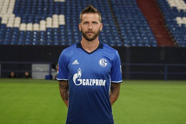 Fußball, GER, 1.BL, Porträttermin 2017 2018, FC Schalke 04, Guido Burgstaller (Schalke 04)