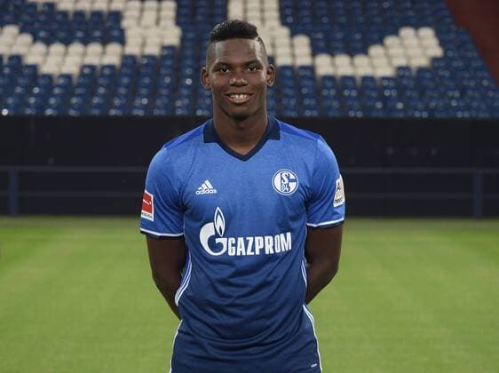 Fußball, GER, 1.BL, Porträttermin 2017 2018, FC Schalke 04, Breel Embolo (Schalke 04)