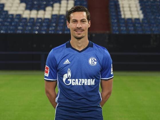 Fußball, GER, 1.BL, Porträttermin 2017 2018, FC Schalke 04, Benjamin Stambouli (Schalke 04)