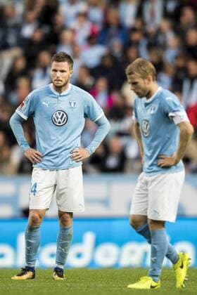 Fußball, CL Quali, Malmö FF - Vardar Skopje 170712 Malmö FFs Lasse Nielsen och Oscar Lewicki deppar efter fotbollsmatchen i kvalet till Champions League mellan Malmö FF och Vardar den 12 juli 2017 i Malmö.  Copyright: PETTERxARVIDSON BB170712PA186