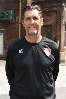 Fußball Regionalliga West Offizieller Fototermin KFC Uerdingen am 13.07.2017 in der Brauerei Königshof in Krefeld Manfred Gloger ( Torwarttrainer Uerdingen ) xRx