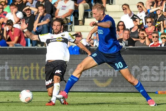 SOCCER - UEFA EL quali, Altach vs Brest ALTACH,AUSTRIA,13.JUL.17 - SOCCER - UEFA Europa League qualification, SCR Altach vs FK Dinamo Brest. Image shows Simon Piesinger, Patrick Salomon (Altach) and Aleksandar Vujacic (Brest). GEPAxpictures xOliverxLerch