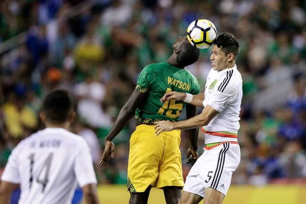 Jamaica midfielder Je-Vaughn Watson (L) and Mexico defender Jesœs Molina (R) battle for the ball in the second half in their CONCACAF Gold Cup match at Authority Field in Denver, Colorado, USA, 13 July 2017. Mexico - Jamaica !ACHTUNG: NUR REDAKTIONELLE NUTZUNG!  Copyright: xIsaiahxJ.xDowningx GDC012 20170714-636356094608008976
