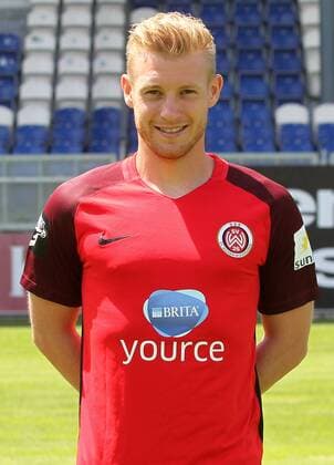 13.07.2017, xsvx, Fussball 3.Liga, SV Wehen Wiesbaden Fototermin, Fußball, GER 3.Liga PortraÌˆttermin 2017 2018, emonline, Patrick Funk (SV Wehen Wiesbaden) Wiesbaden