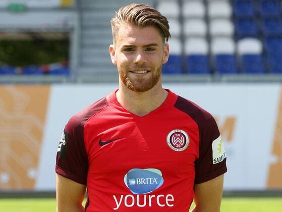 13.07.2017, xsvx, Fussball 3.Liga, SV Wehen Wiesbaden Fototermin, Fußball, GER 3.Liga PortraÌˆttermin 2017 2018, emonline, Philipp Müller (SV Wehen Wiesbaden) Wiesbaden