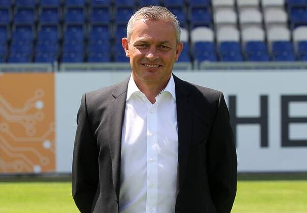 13.07.2017, xsvx, Fussball 3.Liga, SV Wehen Wiesbaden Fototermin, Fußball, GER 3.Liga PortraÌˆttermin 2017 2018, emonline, Sportdirektor Christian Hock (SV Wehen Wiesbaden) Wiesbaden