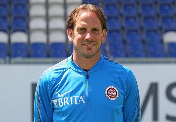 13.07.2017, xsvx, Fussball 3.Liga, SV Wehen Wiesbaden Fototermin, Fußball, GER 3.Liga PortraÌˆttermin 2017 2018, emonline, Trainer Rüdiger Rehm (SV Wehen Wiesbaden) Wiesbaden