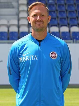 13.07.2017, xsvx, Fussball 3.Liga, SV Wehen Wiesbaden Fototermin, Fußball, GER 3.Liga PortraÌˆttermin 2017 2018, emonline, Fitnesstrainer Sebastian Wagener (SV Wehen Wiesbaden) Wiesbaden