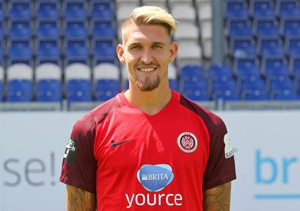13.07.2017, xsvx, Fussball 3.Liga, SV Wehen Wiesbaden Fototermin, Fußball, GER 3.Liga PortraÌˆttermin 2017 2018, emonline, Robert Andrich (SV Wehen Wiesbaden) Wiesbaden