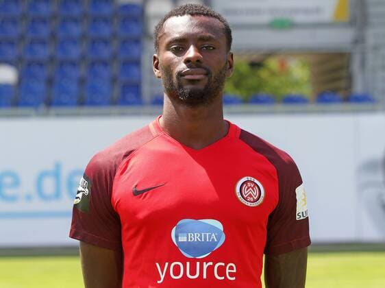 13.07.2017, xsvx, Fussball 3.Liga, SV Wehen Wiesbaden Fototermin, Fußball, GER 3.Liga PortraÌˆttermin 2017 2018, emonline, Evans Nyarko (SV Wehen Wiesbaden) Wiesbaden